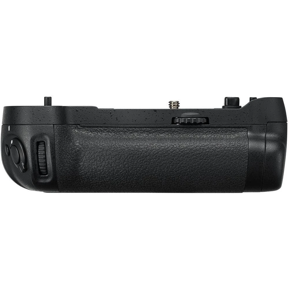 Nikon MB-D17 Battery Grip For Nikon D500 1 Nikon MB-D17 Battery Grip For Nikon D500