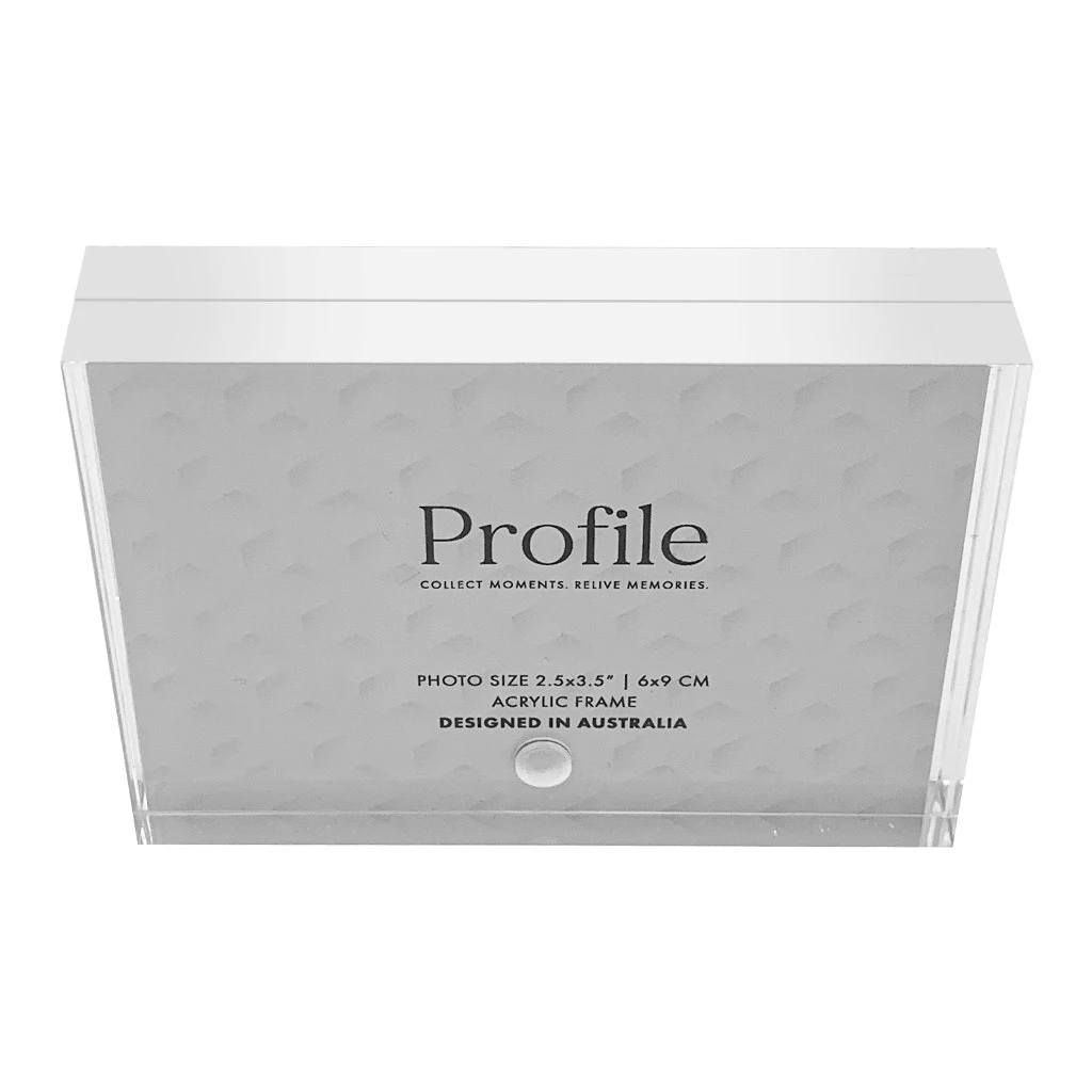 Profile Newtown 2.5x3.5 Acrylic Photo Frame 4 Profile Newtown 2.5x3.5 Acrylic Photo Frame - Image 4