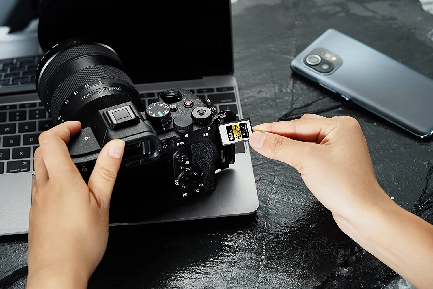 Lexar Professional CFexpress Type A Card GOLD Series 160GB 4 Lexar Professional CFexpress Type A Card GOLD Series 160GB - Image 4