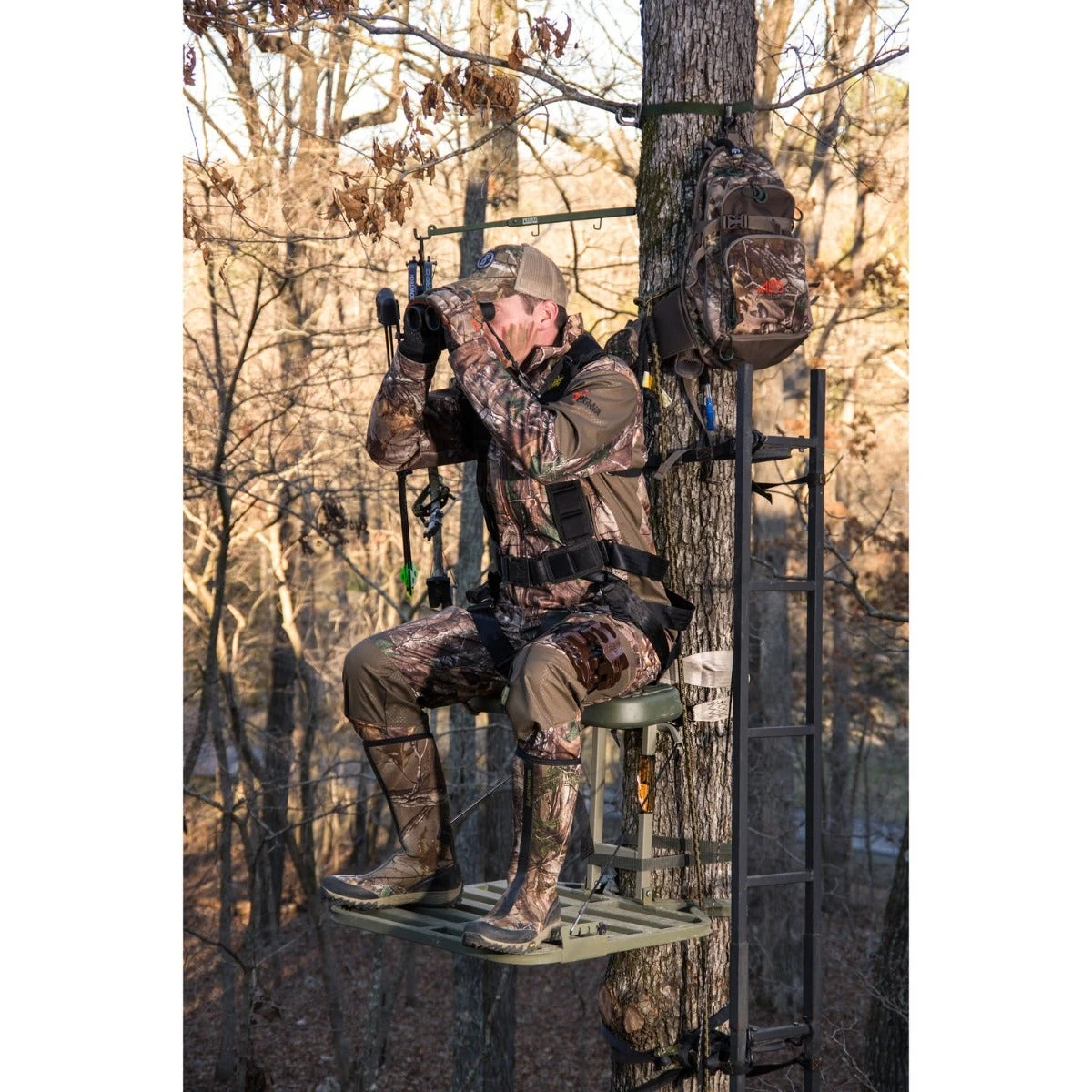 Bushnell Fusion 10x42 ARC 1 Mile Rangefinder Binoculars 4 Bushnell Fusion 10x42 ARC 1 Mile Rangefinder Binoculars - Image 4