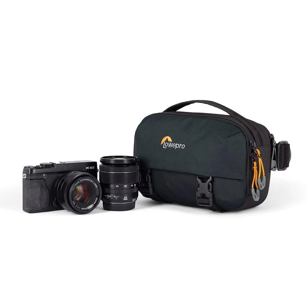 Lowepro Trekker Lite HP 100 - Black 2 Lowepro Trekker Lite HP 100 - Black - Image 2
