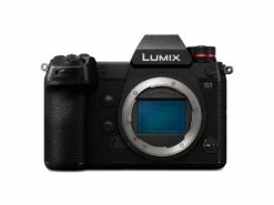 Open Box Panasonic LUMIX S1 Body Only