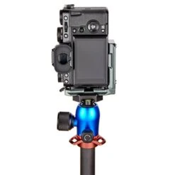 3 Legged Thing - Freya For FUJIFILM X-T5 - Metallic Slate -Nikon Shop ezgif 4 6c98c6269e