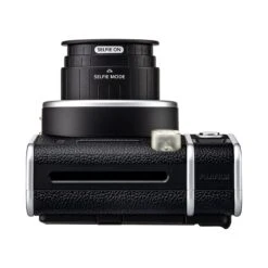 FujiFilm Fuji Instax Mini 40 Camera Black 26 FujiFilm Fuji Instax Mini 40 Camera Black -Nikon Shop fujifilm 0001 mini40 09 selfie on