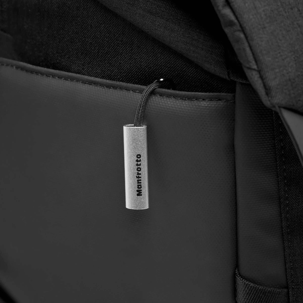 MANFROTTO Backpack Chicago Medium 50 BLACK MB CH-BP-50 8 MANFROTTO Backpack Chicago Medium 50 BLACK MB CH-BP-50 - Image 8