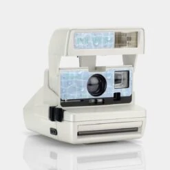 Refurb Polaroid Pearlescent Ivory 600 Instant Camera