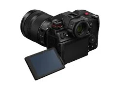 Open Box Panasonic LUMIX S1H Body Only -Nikon Shop s1h s r24105 backslant k lcd 2