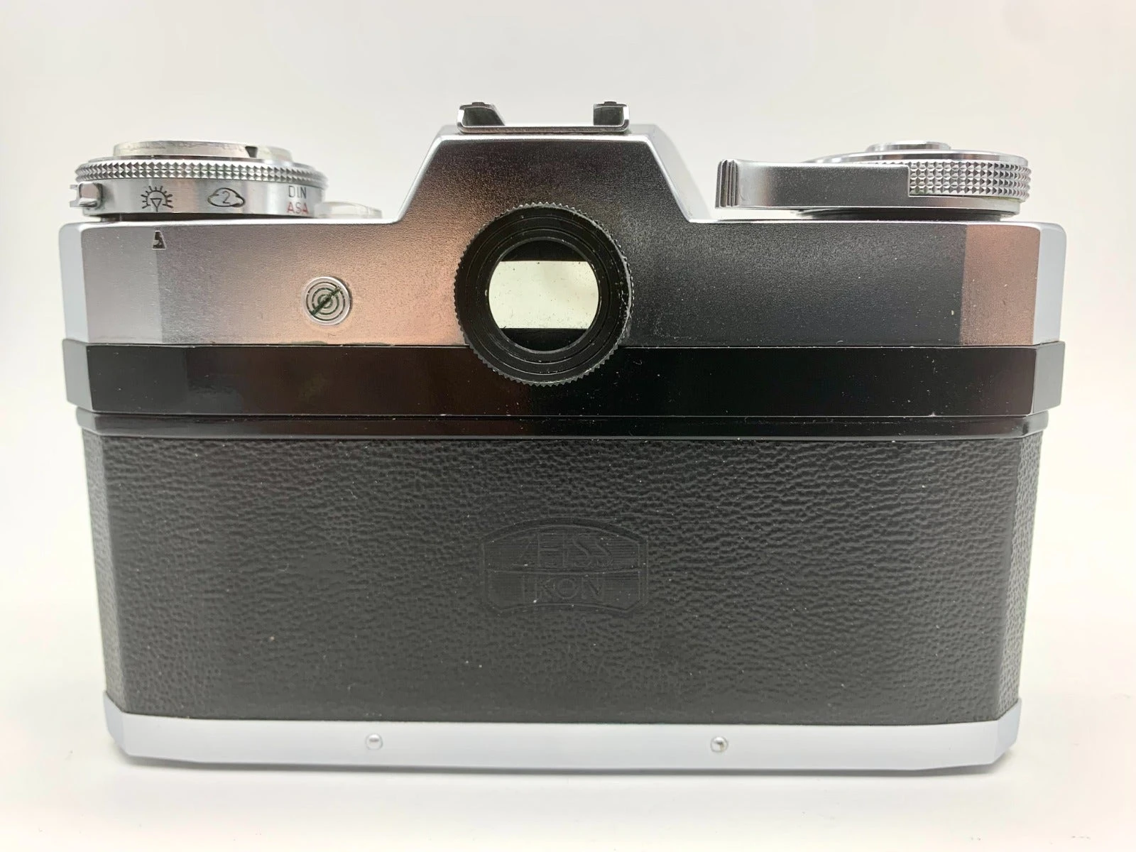 Used Zeiss Ikon Contaflex 50mm F2.8 Super B S/N - 3910550 (Collectable) 5 Used Zeiss Ikon Contaflex 50mm F2.8 Super B S/N - 3910550 (Collectable) - Image 5