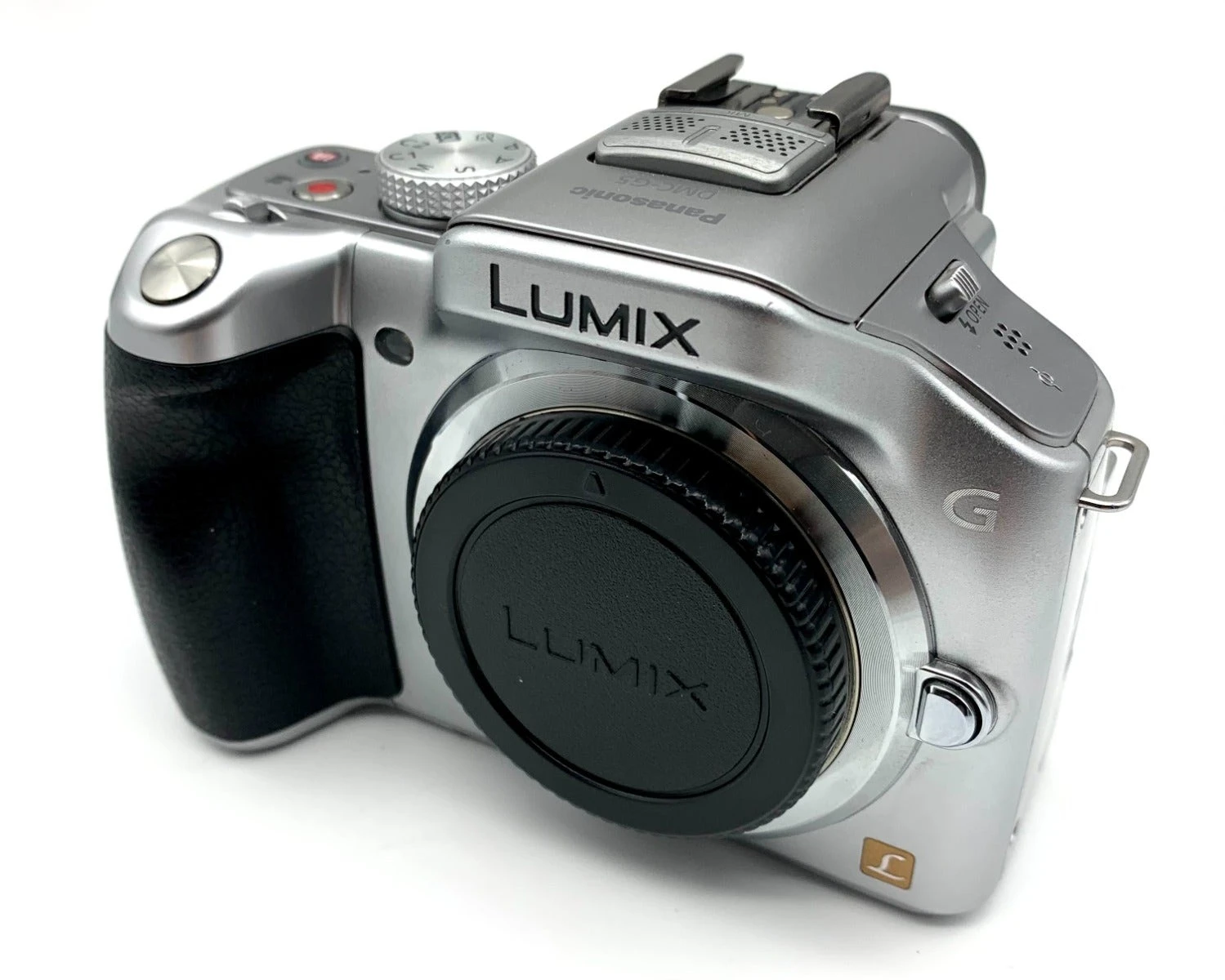 Used Panasonic DMC-G5 Body Silver S/n WE2JA001005 1 Used Panasonic DMC-G5 Body Silver S/n WE2JA001005
